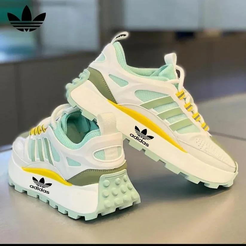 AD - New Trendy Sneakers